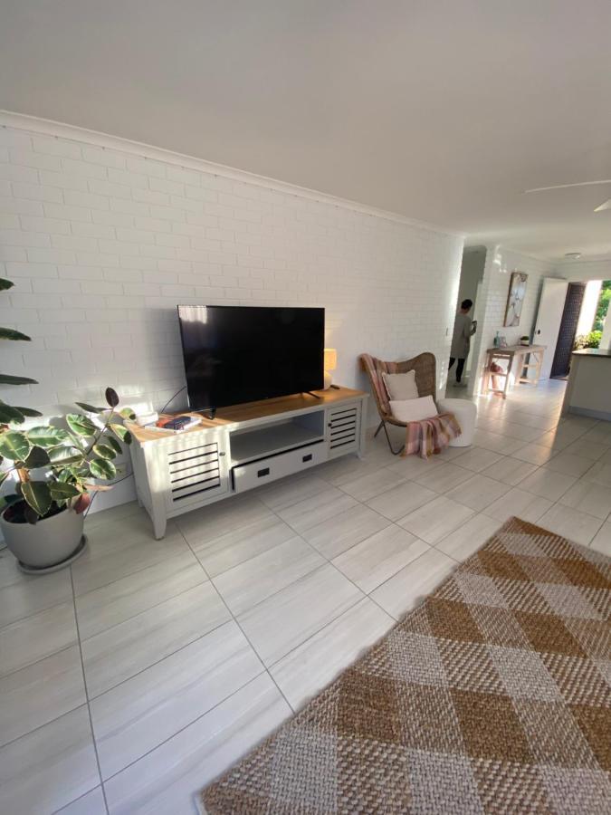 نوسافيل Illoura Holiday Apartment Three Bedroom Noosa River View المظهر الخارجي الصورة